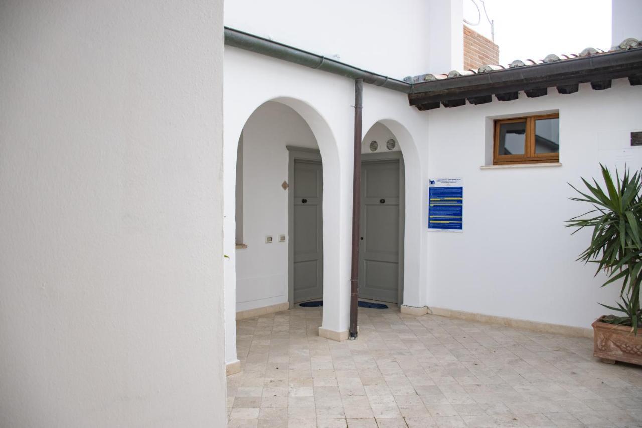 Casa Aurea Tre Posti Letto A 30 Metri Dal Mare Lejlighed San Vincenzo Eksteriør billede